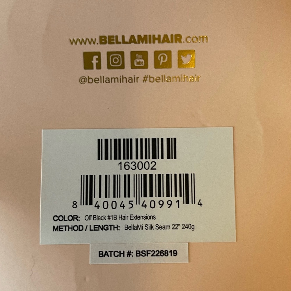 BELLAMI Silk Seam
240g 22" Off Black (1B)
Hair Extensions - Picture 4 of 9